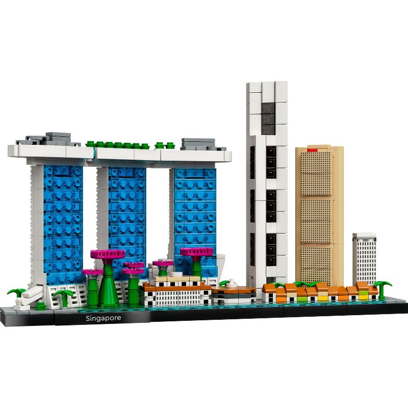 LEGO Architecture Singapore Model Kit 21057, 3 of 8