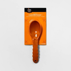 Serrated Halloween Pumpkin Carving Scoop - Hyde and EEK! Boutique™ - 1 of 3