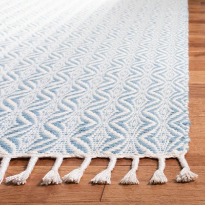 Coastal Bliss Blue Hand-Tufted Wool 8' x 10' Area Rug