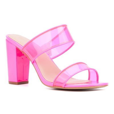 Fashion To Figure Women's Berlynne Block Heel Sandal - Wide Width