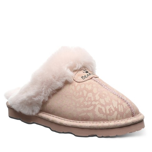 Bearpaw best sale fuzzy slippers