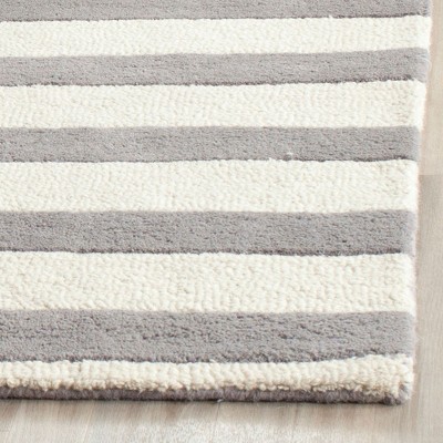 Hand-Tufted Grey Ivory Round Wool Rug, Non-Slip & Stain-Resistant