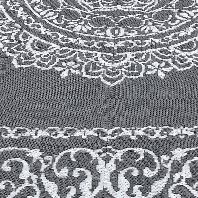grey/white