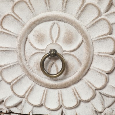 Whitewashed Carved Medallion 3-Drawer Accent Chest in Natural Wood