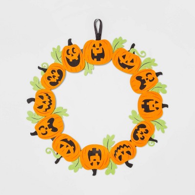 16" Felt Halloween Pumpkin Wreath Orange/Black - Hyde & EEK! Boutique™