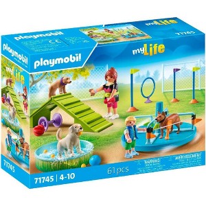 Playmobil My Life Dog Park 71745 Playset 61pcs - 1 of 1