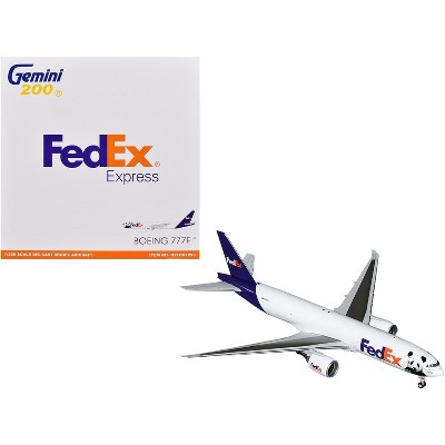 Boeing 777-200LR Commercial Aircraft "FedEx" White with Purple Tail "Gemini 200" Series 1/200 Diecast Model by GeminiJets