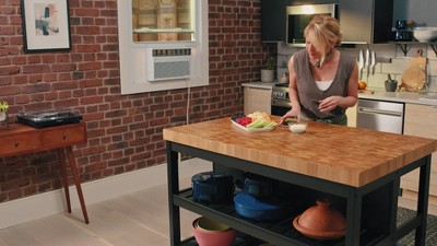 Haier 6000 BTU White Window Air Conditioner with Remote
