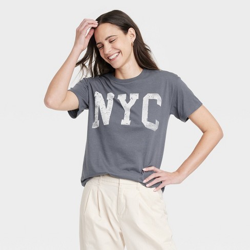 Women's NYC Short Sleeve Graphic T-Shirt - Gray XS