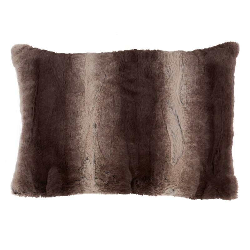 14"x20" Oversize Faux Fur Animal Print Poly Filled Lumbar Throw Pillow - Saro Lifestyle, 3 of 6