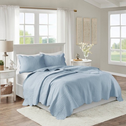 Coastal Chic Scalloped Edge Reversible Quilt 3 Piece Set