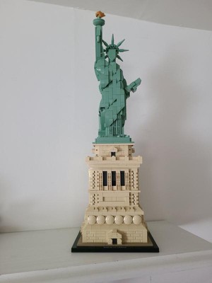 Statue of Liberty 21042 | Architecture | Buy online at the Official LEGO®  Shop BE