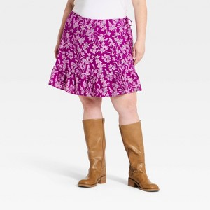 スカート TreatUrself Floral cotton mini skirt Women's Cotton Mini Wrap Skirt - Universal Threads™ Purple Floral