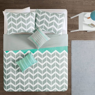 Teal Chevron Darcy Quilted Coverlet Set (King/California King) - 5pc