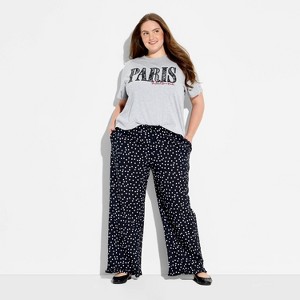 Women's The Devil Wears Prada Graphic Pull-On Pants - Black Polka