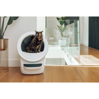 White Automatic Self-Cleaning Cat Litter Box with Step