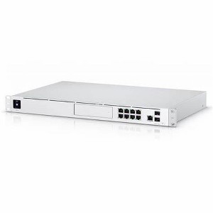 AP UBI UNIFI DREAM MACHINE PRO - 1 of 3