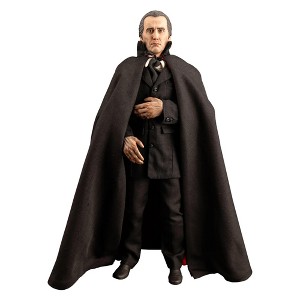 Trick Or Treat Studios Hammer Horror Dracula 1:6 Scale Action Figure - 1 of 4