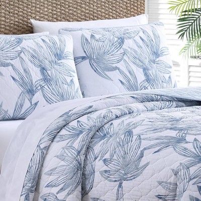Kayo Beach King-Size Reversible Cotton Quilt Set in Blue