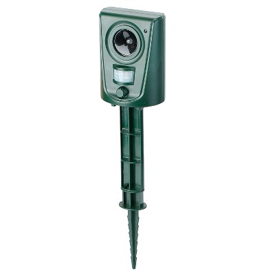 LakeForest "IP44 Waterproof Ultrasonic Animal Repeller with Motion Sensor & LED for Deer, Cats, Dogs & More" Green
