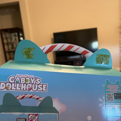 Gabby's Dollhouse, Advent Calendar 2023, 24 Surprise Toys with Figures,  Stickers & Dollhouse Accessories, Kids Toys for Girls & Boys Ages 3+