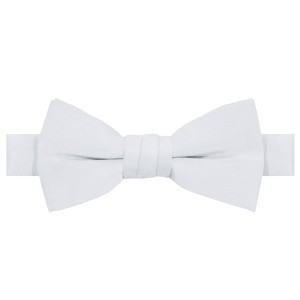 Jacob Alexander Young Boys' Solid Color Pre-Tied Adjustable Banded Bow Tie - 1 of 4