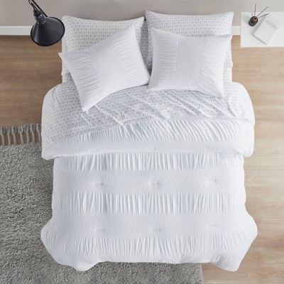 Queen Alto Comforter & Sheet Set White : Target - Bedding