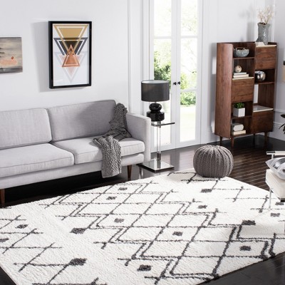 Cream/Navy Synthetic Shag Rug, Easy Care, Rectangular 8' x 10'