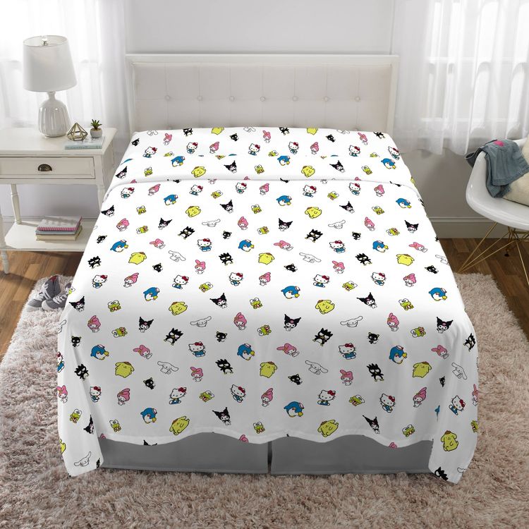 Hello Kitty and Friends Full Bedding Bundle: Multicolored Comforter Set, Polyester, Includes Sheets & Pillowcases, Sanrio, 6 of 13