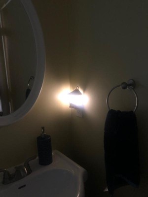 Guest review image 1 of 2, zoom in