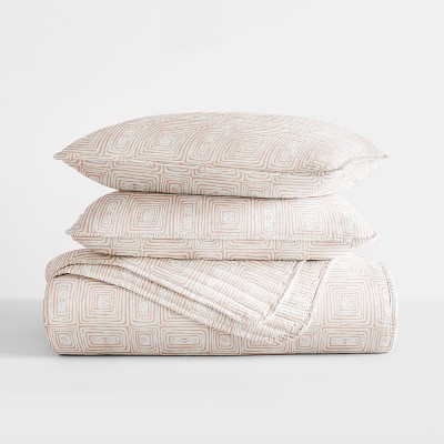 Becky Cameron Super Soft Quilted Coverlet Set – All Season Bedding in Geometric Maze Design by Becky Cameron, Geometric Maze Apricot, Twin/Twin Extra Long — фото 6