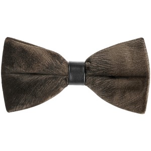 INSPIRE CHIC Men's Velvet Adjustable Pre-Tied Bow Tie - 1 of 4
