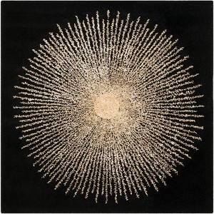Soho SOH655 Hand Tufted Area Rug  - Safavieh - 1 of 4