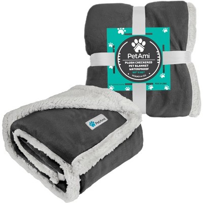 Medium Gray Sherpa Waterproof Outdoor Pet Blanket