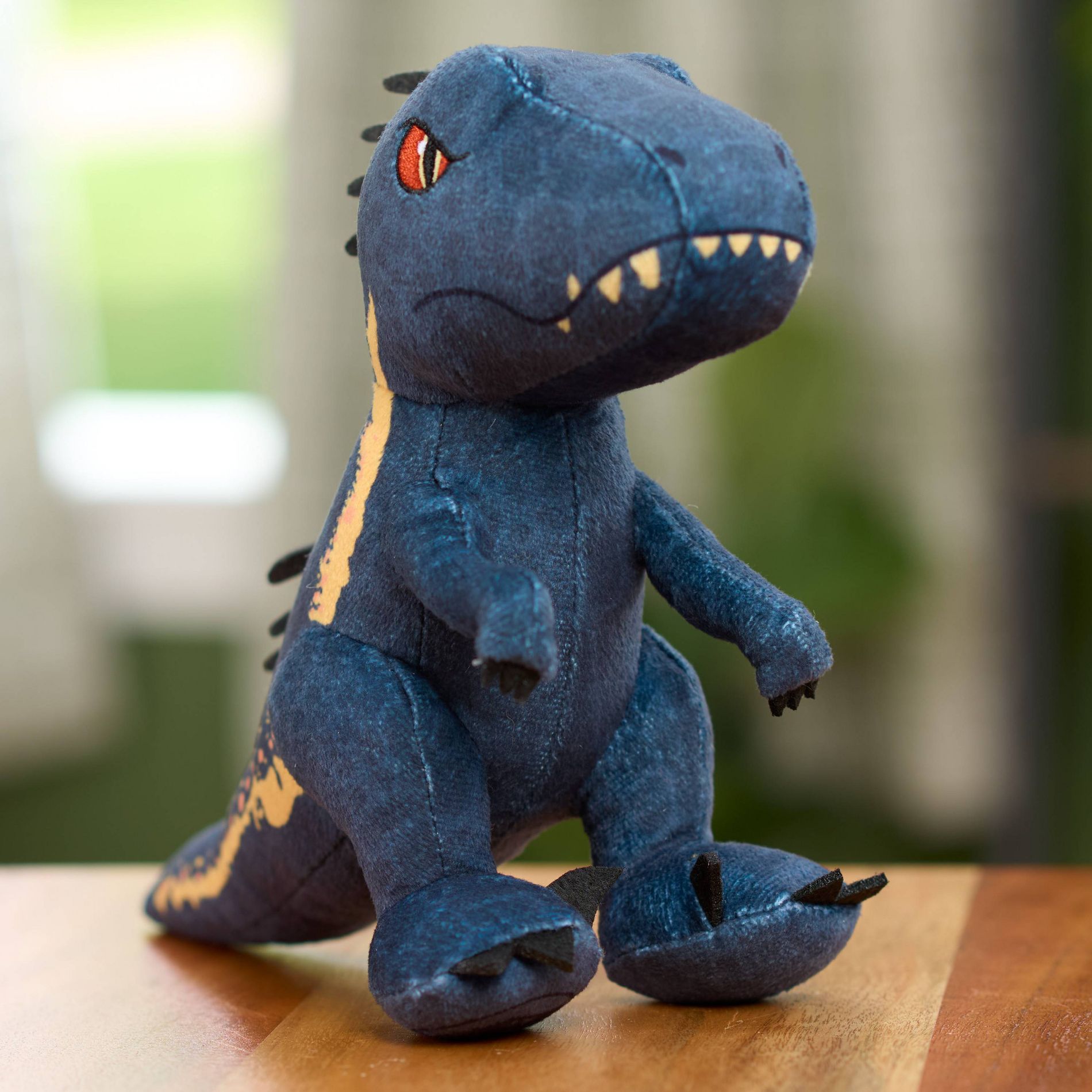 Jurassic Park Indo Raptor Plush
