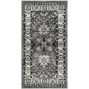 Vintage Hamadan VTH214 Power Loomed Indoor Rugs - Safavieh - 1 of 4