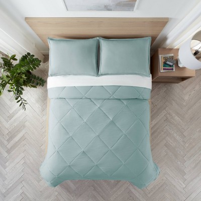 Pale Green Twin Reversible Microfiber Bedspread Set