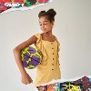 AND1 Toss Up Basketball : Youth Sized Rubber Streetball for Indoor and Outdoor Use, Deep Channel Construction and Durability, Includes 10” Pump - 4 of 4