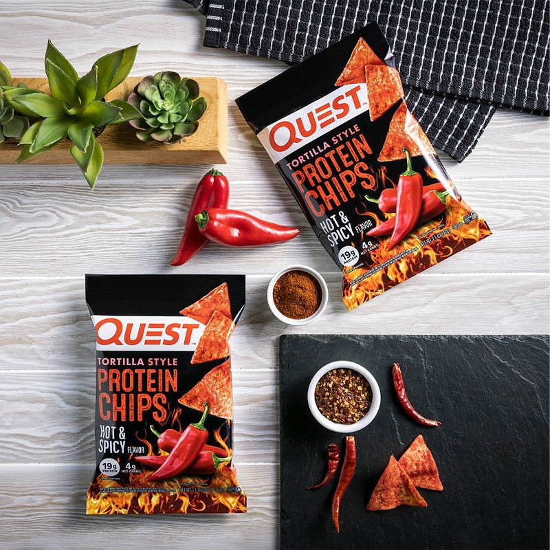 Quest Nutrition Chips Hot & Spicy Tortilla, 4 of 5
