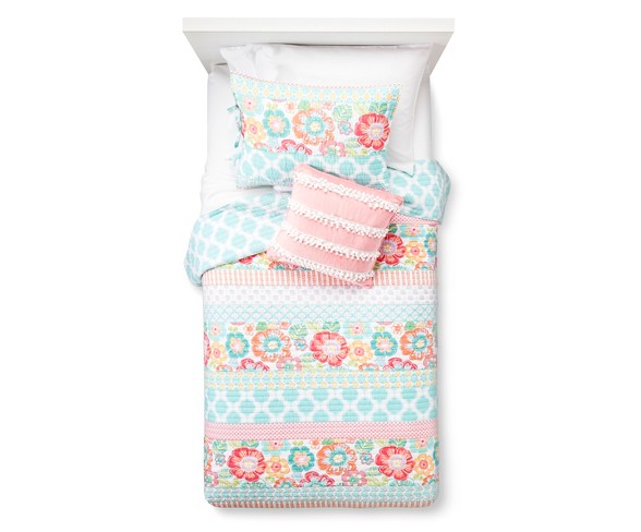 Alexis Bedding Collection - Sheringham Road&#153;