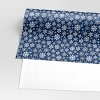 30” 25 sq ft Christmas Roll Wrap White Snowflakes on Blue - Wondershop™ - 3 of 3