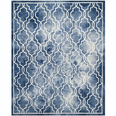 navy/ivory