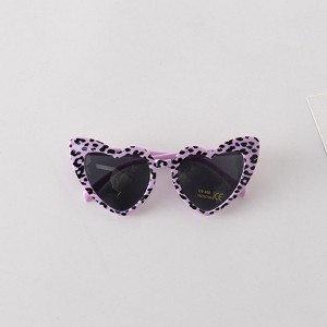 MyKids-USA Leopard Print Pattern Heart Shape Fashion Sunglasses - 1 of 3