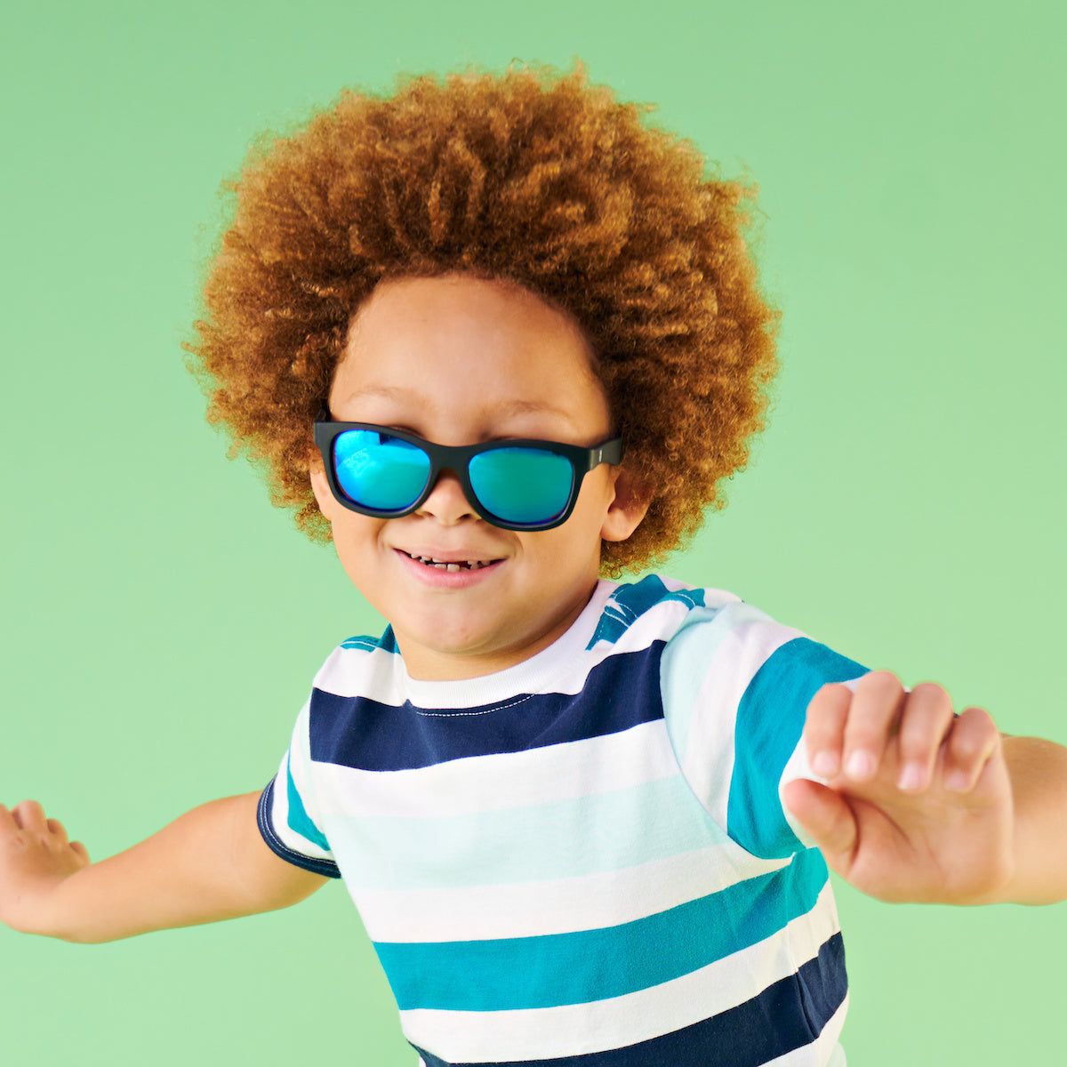 Babiators Jet Black Polarized Navigator with Cobalt Mirrored Lens - thumbnail 6