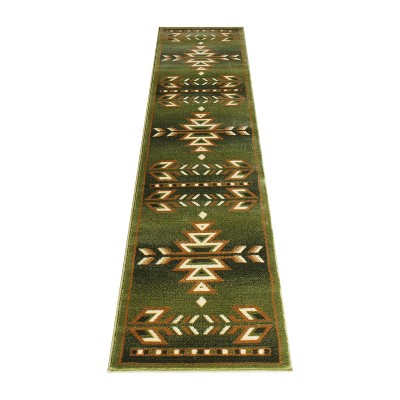 Emma and Oliver Olefin Accent Rug with Southwestern Geometric Arrow Design and Natural Jute Backing