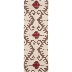 Wyndham WYD323 Hand Tufted Indoor Rugs - Safavieh - 1 of 4