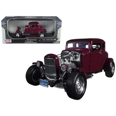 1932 Ford Coupe Burgundy "Timeless Classics" 1/18 Diecast Model Car by Motormax