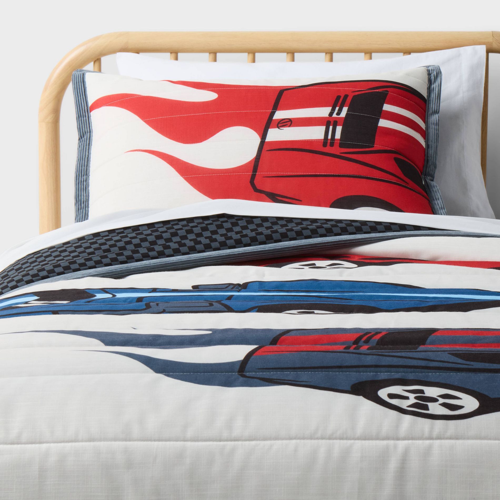 Hot Wheels Classic Racing Cars Kids' Quilt Set Cream - Hot Wheels by Pillowfort™