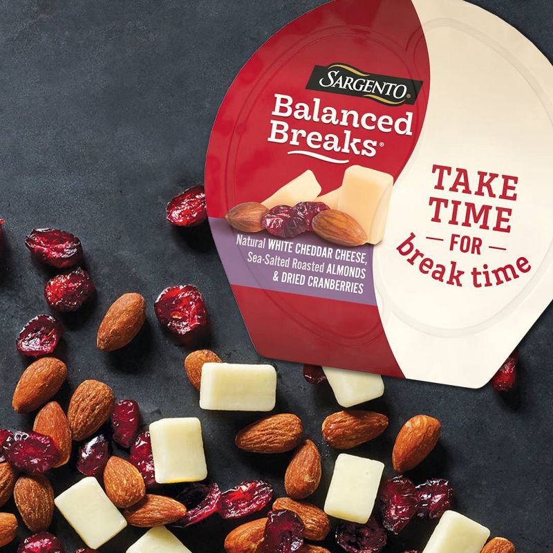 Sargento Balanced Breaks Natural White Cheddar, Sea-Salted Roasted Almonds &#38; Dried Cranberries - 4.5oz/3ct, 3 of 10