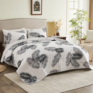 Inhand Microfiber Print Quilt Bedding Set, Flower print Soft Lightweight Coverlet For All Season - 1 of 4